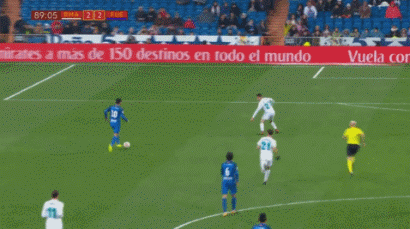 他的停球是教科书级别