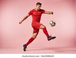 卡利亚里主帅：我在球员时代盯防过C罗，那真是令人激动