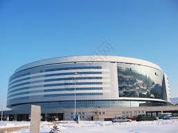 豪门球队状态成焦点